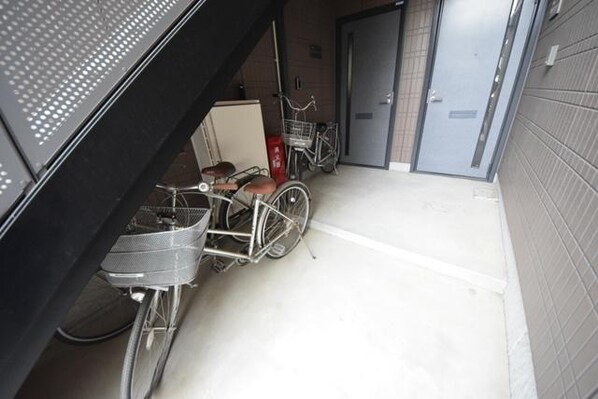 ライジングコートの物件内観写真